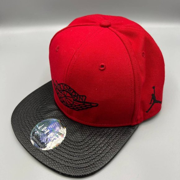 Air‎ Jordan Hat Men Red Black Jumpman Bred Wings Snap Back Cap